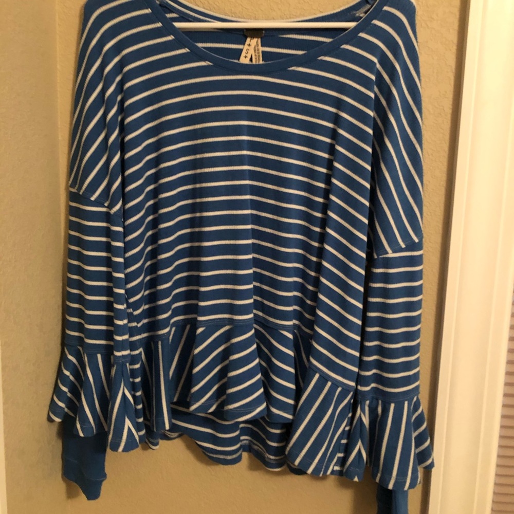 Free people long sleeve shirt never worn
